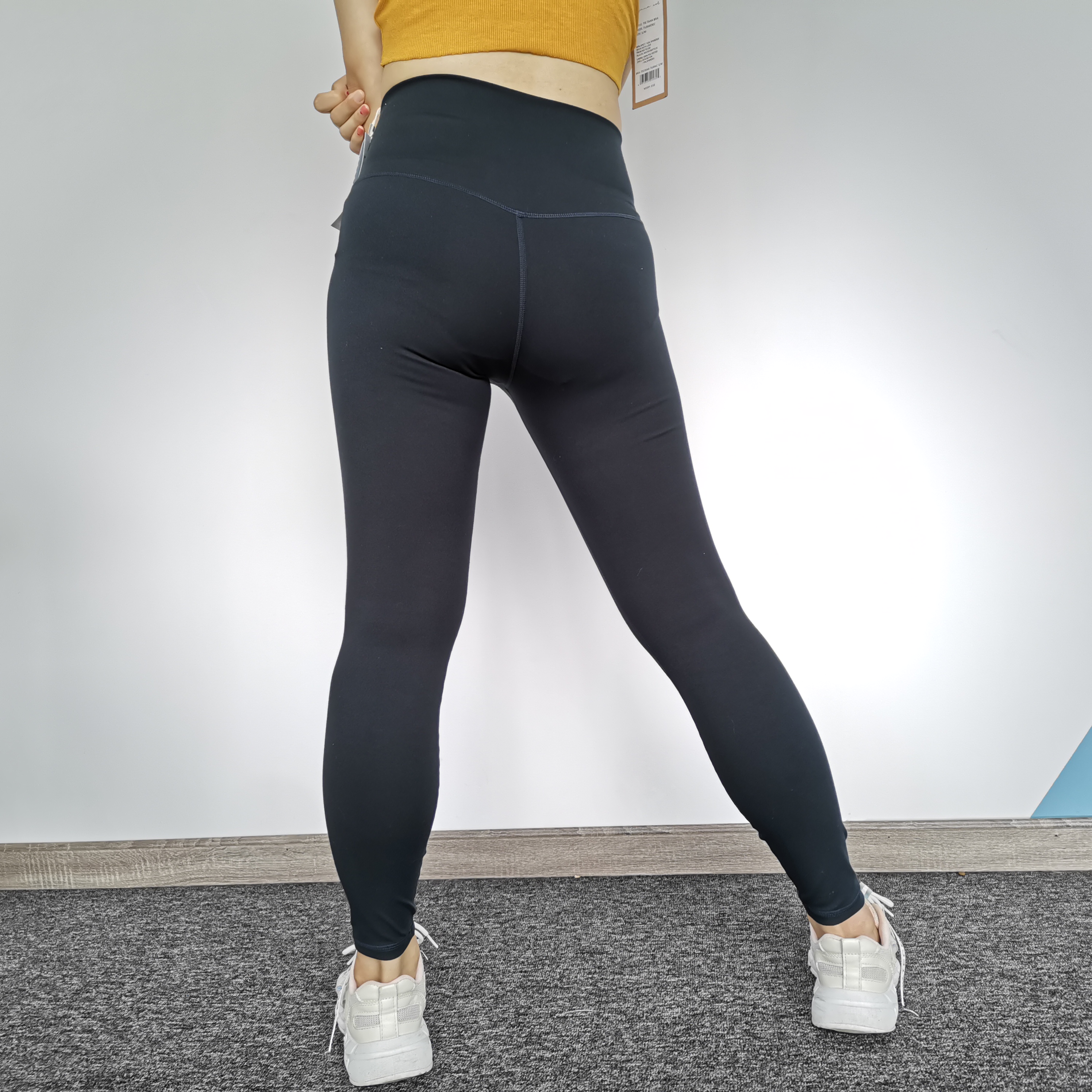 RE01 recycled legging RPET workoutwear REPREVE sport legging women